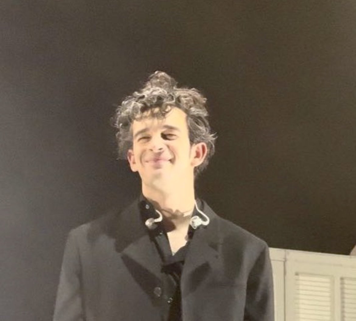 noposhchoc23's tweet photo. who fuckimg gave him the right?? that’s all i wanna know https://t.co/dqMNkmFXIc
