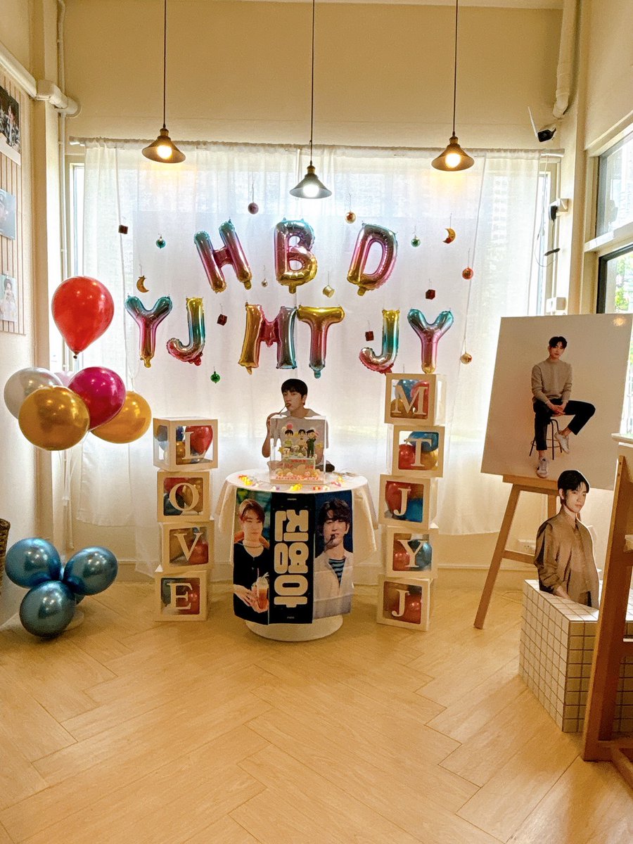 Bungky22491055's tweet photo. เปิดร้านต้อนรับแล้วจ้าาา 🎉🎉🎉
ณ Bake it bright
ปากซอยกรุงธน 10
งานเริ่ม 11.00 - 18.00 น.
เป่าเค้ก 16.00
หลังเป่าเค้กจับแจกรางวัลใหญ่ หลังจบกิจกรรมทั้งหมด แจกรูปตกแต่งในร้าน แล้วเจอกันน้าาาา 💙💙
#SepLineParty2
#Marktuan #Jinyoung
#Youngjae #Got7 https://t.co/EHCszNVVby
