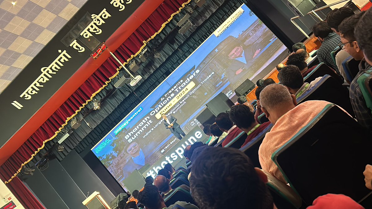 politicalsandy's tweet photo. Great event by bots 
#botsummit https://t.co/rdiclVv0xV