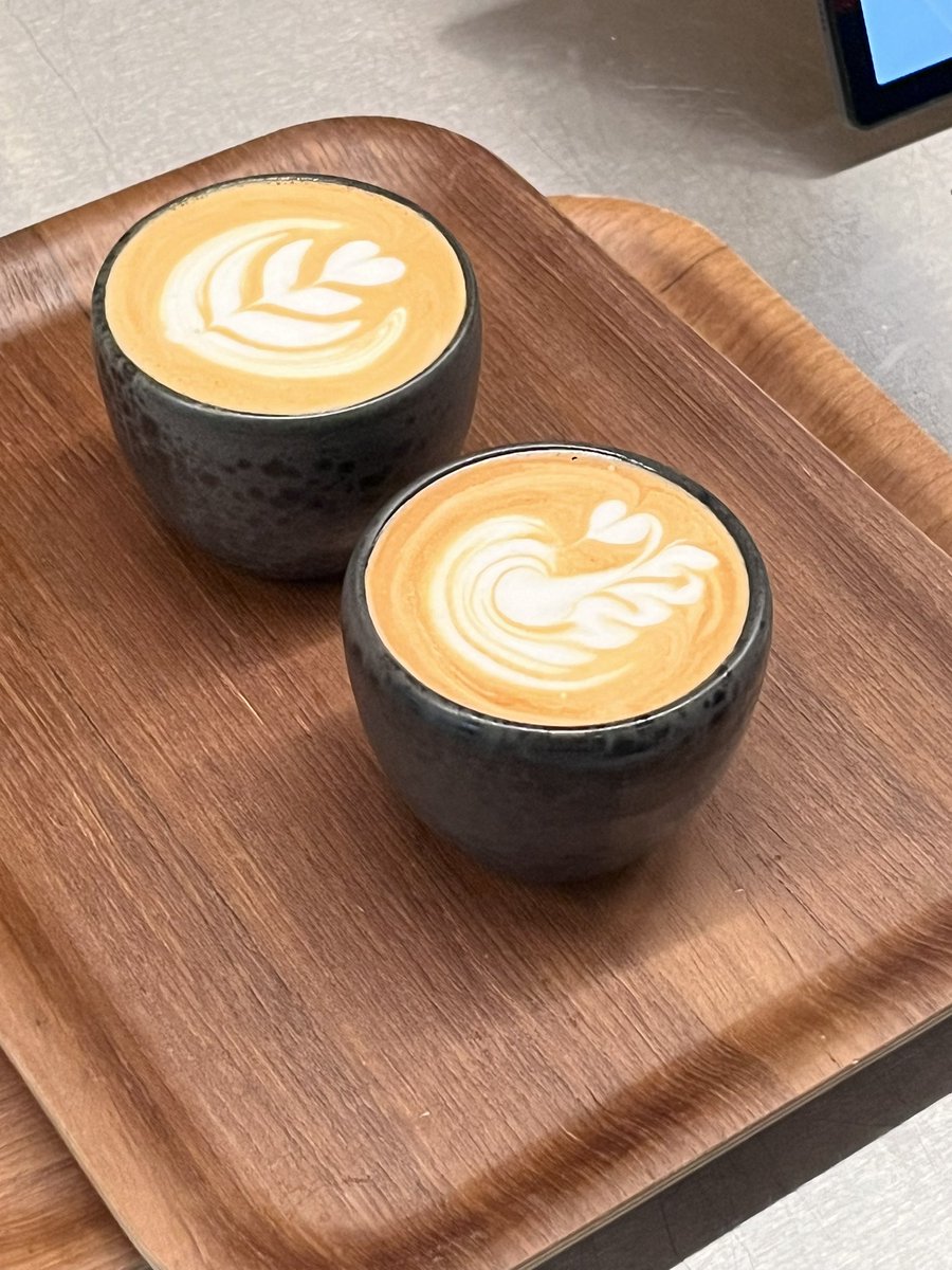 mediocrecafe's tweet photo. https://t.co/A2LaNMCWZP