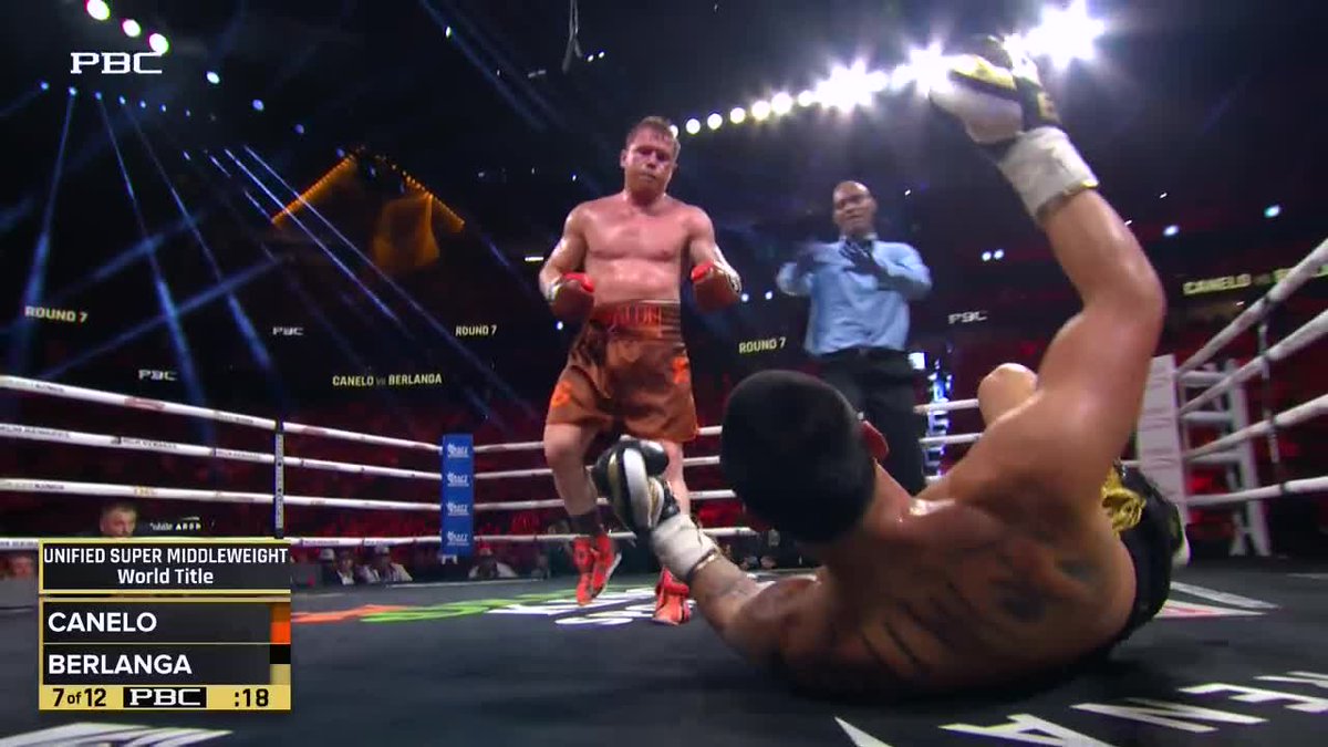 PixelMedia4_0's tweet photo. Vence "Canelo" a Berlanga por decisión unánime 🥊
Canelo Alvarez venció al puertorriqueño Edgar Berlanga por decisión unánime, manteniendo sus campeonatos del CMB, OMB y del AMB.
#PixelMedia #Noticias #Depotes https://t.co/gsj8PpzT59