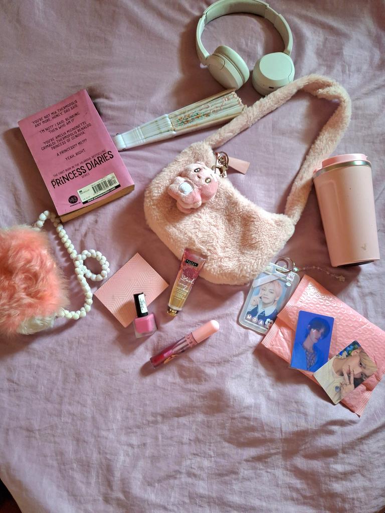 newromanticzzn's tweet photo. #PinkForYeonjunπ©·π«§ https://t.co/LwdcMv9wei