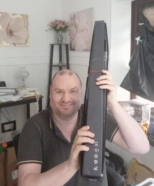 MrSamuelAllen's tweet photo. Well as you know I wish happy birthdays to all those involved in #StarWars. It's my turn for me as I'm 38 today &amp; treated myself to a Xeno version Luke Skywalker lightsaber. #TrustInTheForceAlwaysAndForever https://t.co/fTQO4RSUVn
