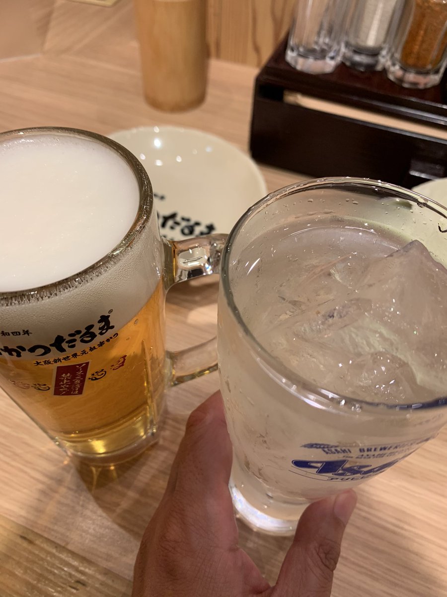 HIROCK51292117's tweet photo. 梅田で始めま〜す🥳 https://t.co/xvk8ZpkJ83