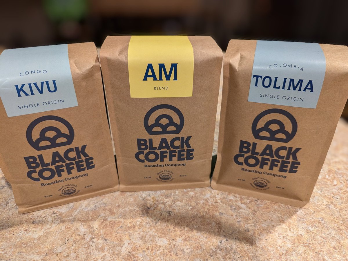 LadyVictoria33's tweet photo. @BlackCoffeeMsla I don't know how you did it, but I was pleasantly surprised to find my order delivered today. (This might be a new shipping speed record!) 😊 You're the best, and I'm super excited to try the new Congo coffee. Thank you!! https://t.co/VkOSDTWVZW
