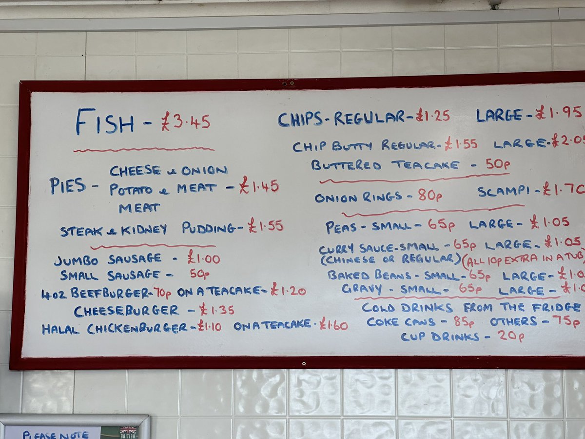 Mearcat655's tweet photo. @ThickNorthern My local chippy is even cheaper. Lancashire prices 👌🏽 https://t.co/PhXPmRVTXK
