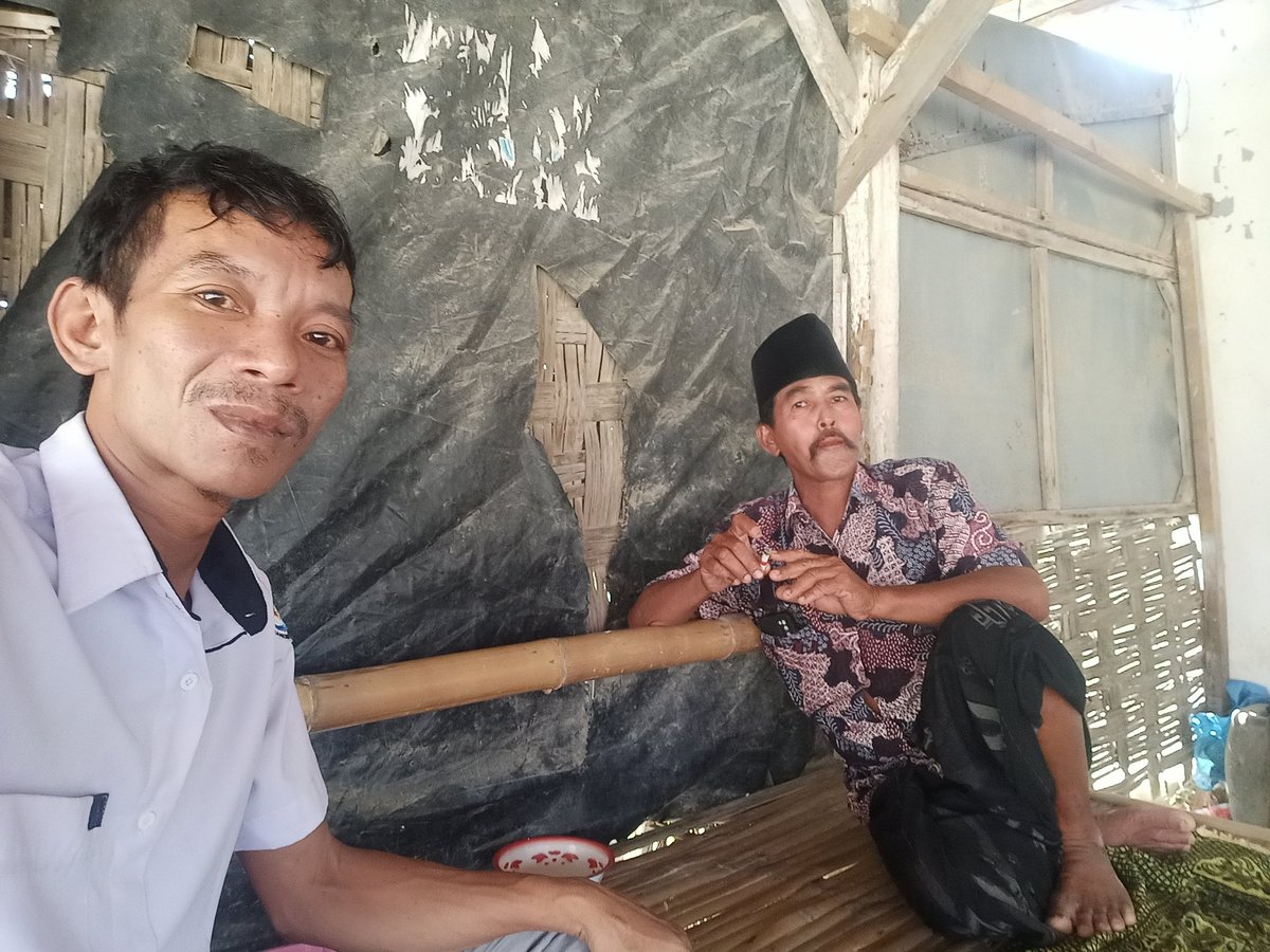 azisdiver's tweet photo. Jumat, 30/07l8/24 Abdul Azis Luhkan Kab. Pamekasan,pendataan Stok/Produksi Kugar Kapeha I Ds.Majungan. Stok Garam 145000 kg harga Rp. 750,-/kg pemasaran Lokal Pamekasan #GiatLuhkanSatminkalBWI #luhlapor #pmkasan
@kkpgoid
@brsdm_kp
@puslatluhkp
@RuangLaut https://t.co/0wN5VXmUUJ