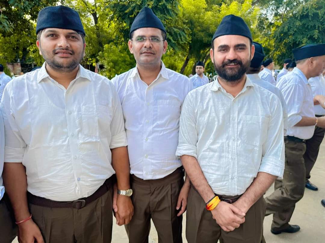 Jitugurjarbjp's tweet photo. आज राष्ट्रीय स्वयं सेवक संघ अलवर नगर एकत्रीकरण कार्यक्रम भाई बन्धु के साथ
जय भारत माता।1
@BhajanlalBjp @Sanjay4India1 @VijaySBainsla @BJP4Rajasthan @ https://t.co/AtkcxOGc2E