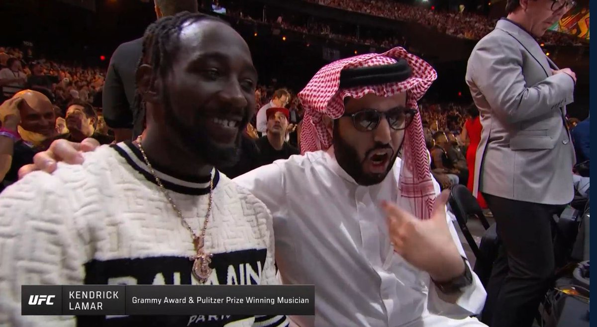 itsadge's tweet photo. that is NOT Kendrick Lamar 😂😭 #ufc306 #UFCNoche https://t.co/JfkCq2o3tH
