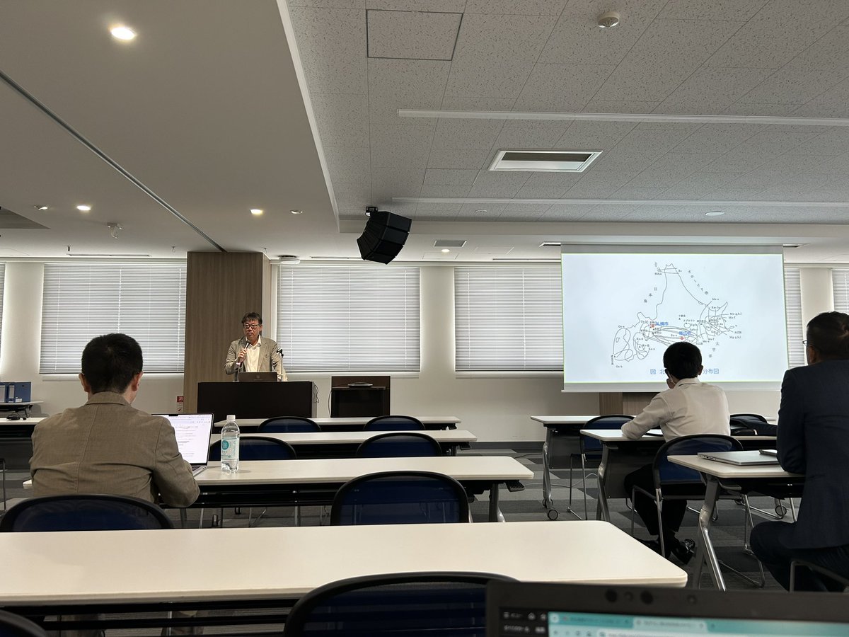 IEEJ_iMec's tweet photo. 一日目、順調に進行しています
ただいま株式会社ズコーシャ丹羽様からの招待講演を頂いております https://t.co/5A2I5grp3J
