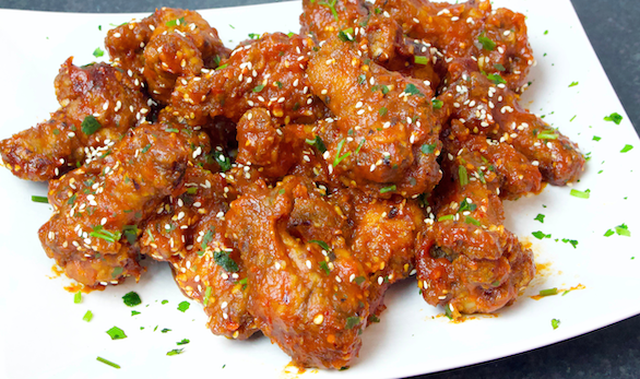 CookWithFaiza's tweet photo. Ultimate Korean Sticky Chicken Wings – Sweet, Spicy, &amp; Addictive 
Video: https://t.co/SvY3T7Yx9w
Written Recipe: https://t.co/UWtbPHHIa3 https://t.co/FqWVQACz6y