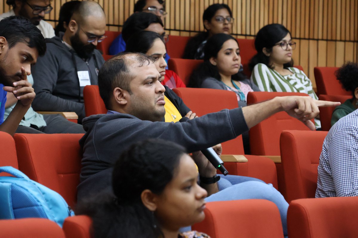 DBT_inStem's tweet photo. Student Talk #ARR2024
Day 2 Afternoon Session - Chemical Technology to study biological processes
@nivyamendon of @ms_chirps @cytoskeletonlab delivered a talk on "Characterization of the nuclear action and its organization across cell types"  
A brief Q&amp;A followed
@DBTIndia https://t.co/YCh9paQ0Oi