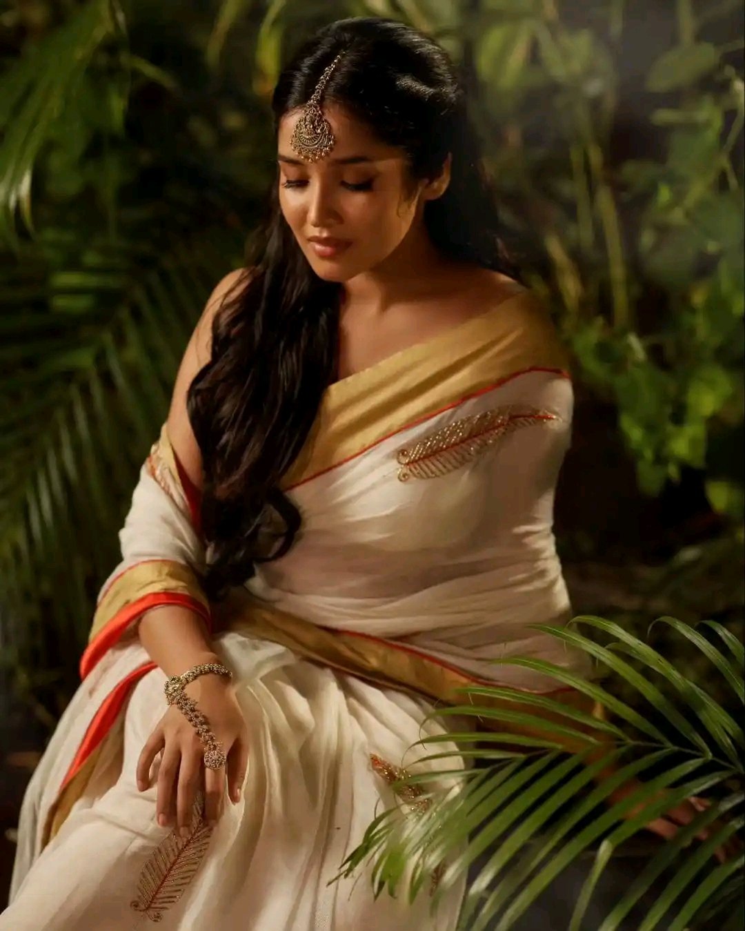 Anikha Surendran Actress, Hot Anikha Collections, AnikhaSurendran #1