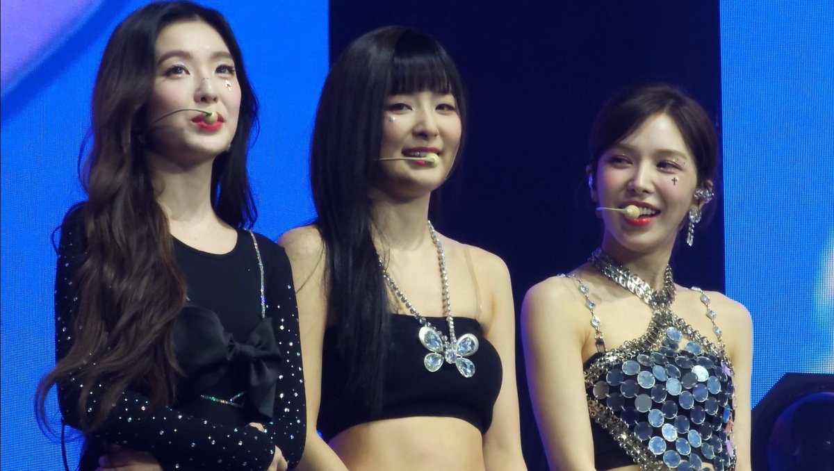_to____short_'s tweet photo. 🎂

#레드벨벳 #RedVelvet
#RedVelvet_FANCON_TOUR_in_MANILA #2024_RedVelvet_FANCONTOUR https://t.co/xJpolWDSOc