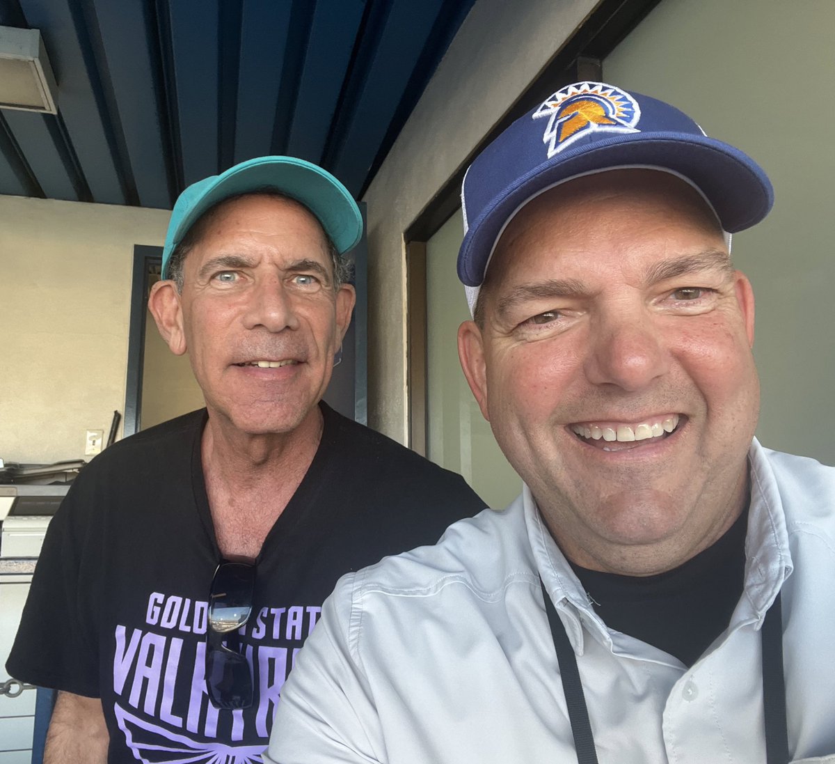 krichardson46's tweet photo. Awesome win for @SanJoseStateFB  as they move their record to 3-0.

Great to meet @LarryBeilABC7 at halftime! Thanks for stopping in to say hello. 

And how about Nick Nash? 

17 Catches 225 Yards &amp; 3 TDs!  Incredible. 

Emmett Brown with a career night too with 355 Yards 4 TDs. https://t.co/xf3QJNeBop