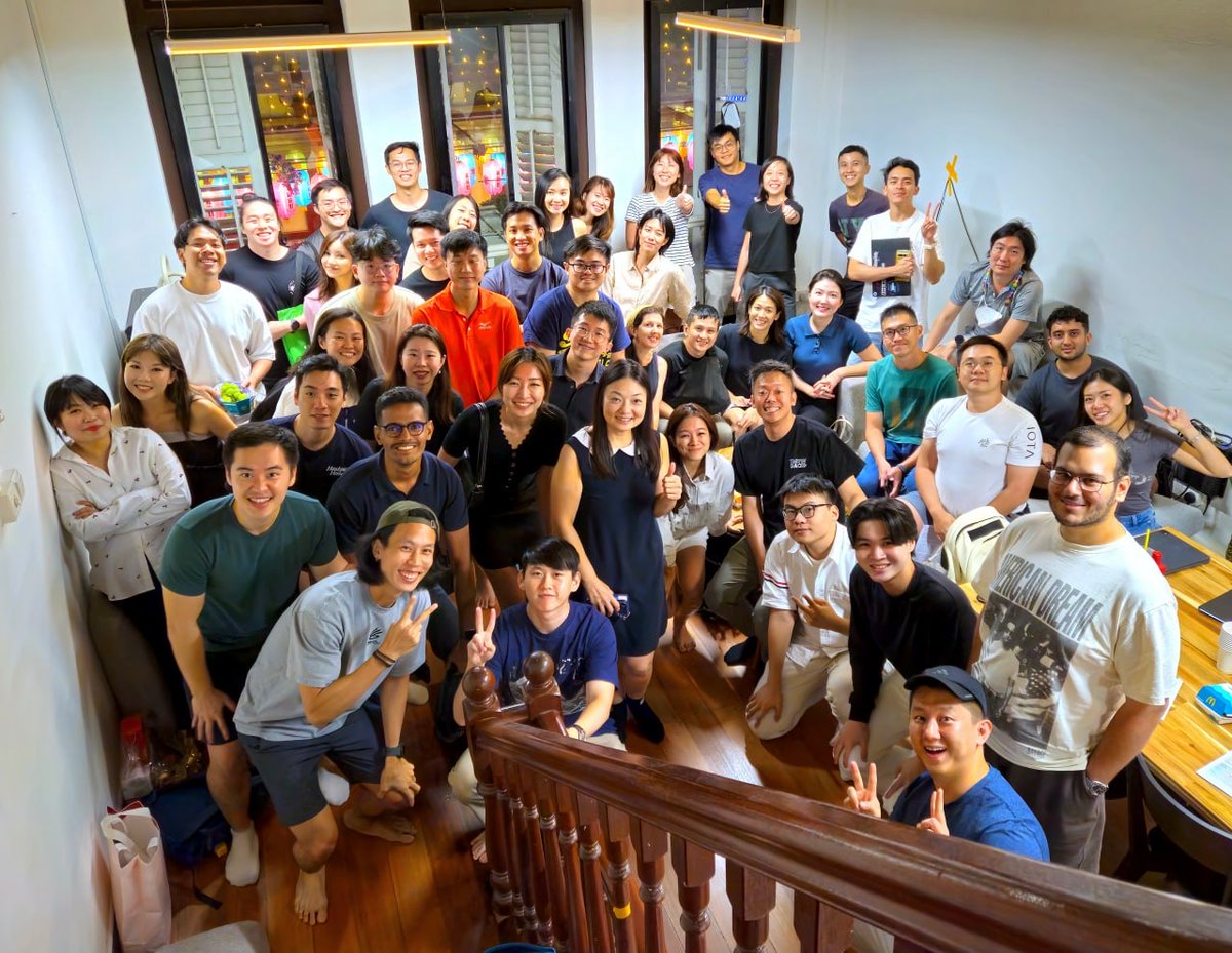 SG Builders tweet media