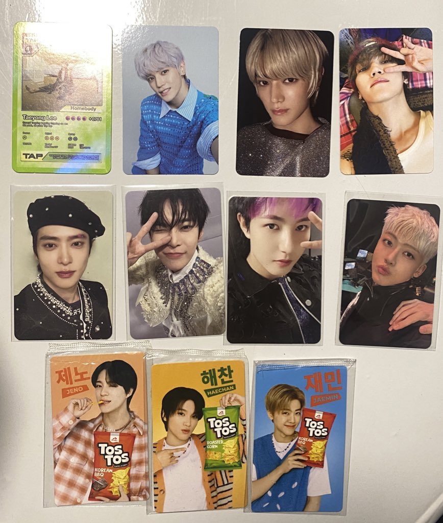 WTS want to sell
Take All 150k (11 official photocards)

belum adm shopee &amp; packing
bisa splitpay