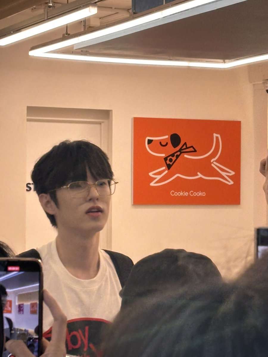 iwishjeppy's tweet photo. 제횽이오늘시발 https://t.co/9W4l3IsSMN