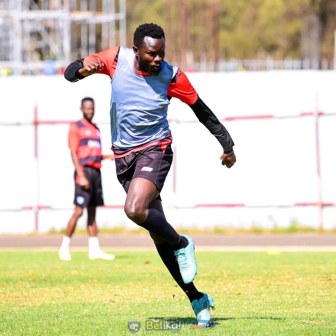 KenOwino18's tweet photo. It's matchday against Posta rangers
Let's go ๐ช
#fkpl
#INGWE
@FootballKe_90 https://t.co/KtKgdkJ7OH