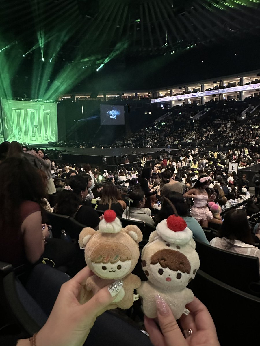 haebubw's tweet photo. oakland pic dumppp it was rly so fun hehahahhe 🥲 https://t.co/ZmS7ZJOhnN