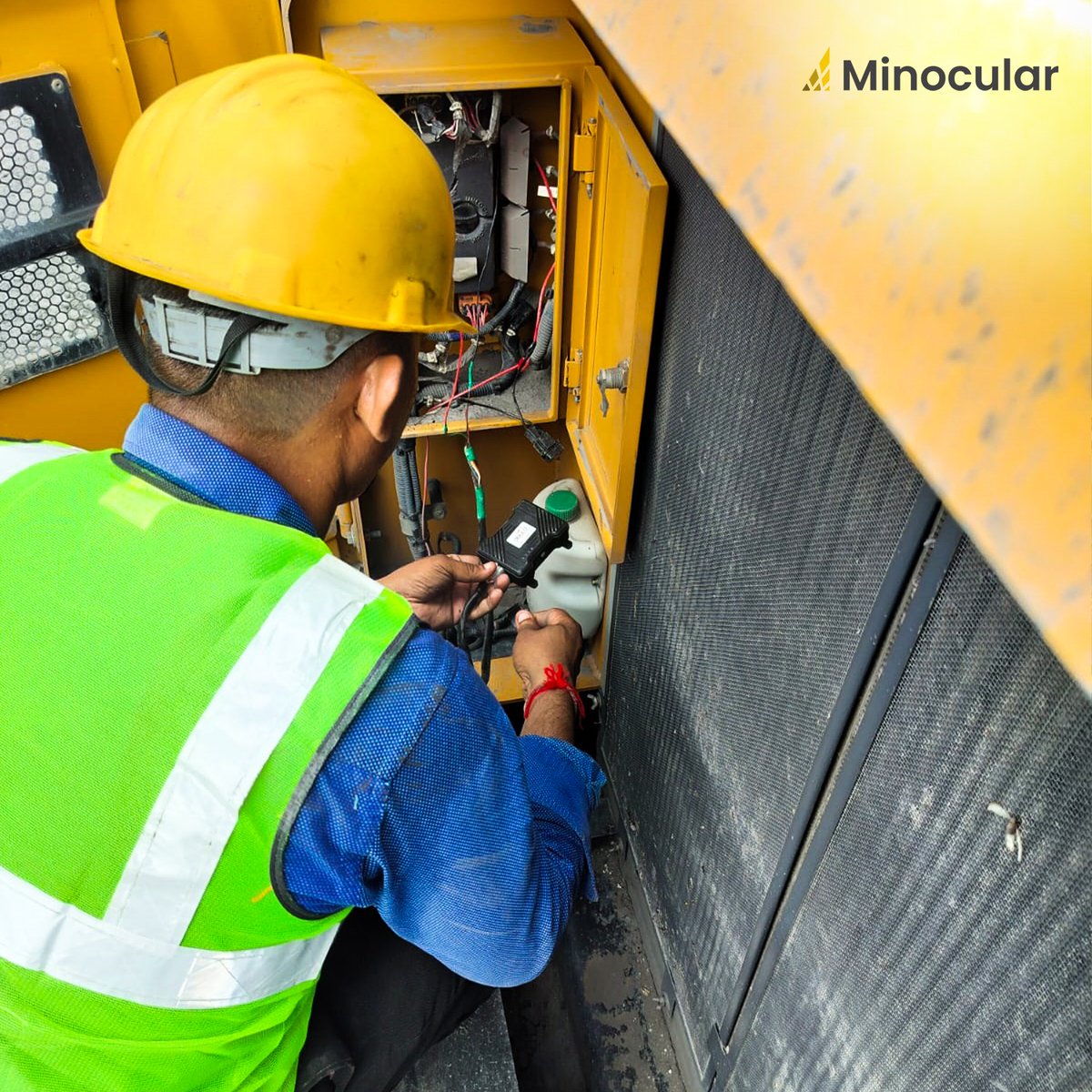 Minocular tweet media