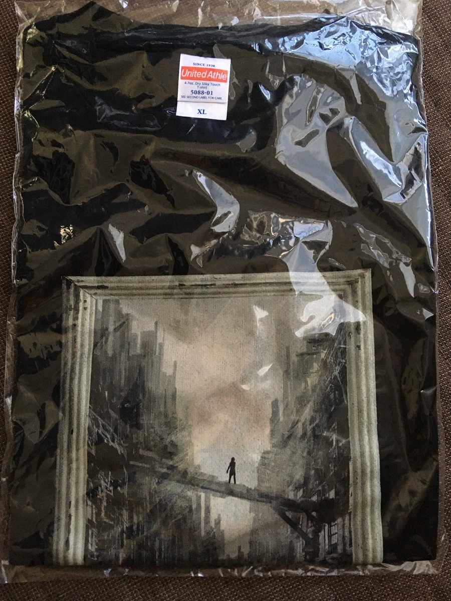 rb2026kjpjfd's tweet image. 9/7土の夜は
吉祥寺CRESCENDOで
#Omelas のライヴでした✨

2年前の周年ライヴ以来
メロディアスなツインGt.に
グロウルの組合せは
やっぱりヤバかった🤘🤘🤘
ヨーロピアンメタルにも
通じる曲の雰囲気も好き
楽しかったー！

バンTをげと
ありがとうございました😆