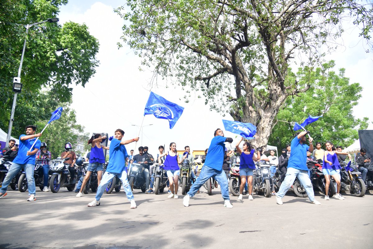 India_Yamaha's tweet photo. #Yamaha #TheCallOfTheBlueWeekend #YamahaMotorIndia #YamahaRacing #COTB #CallOfTheBlueAhmedabad https://t.co/EzlRtVUdQA