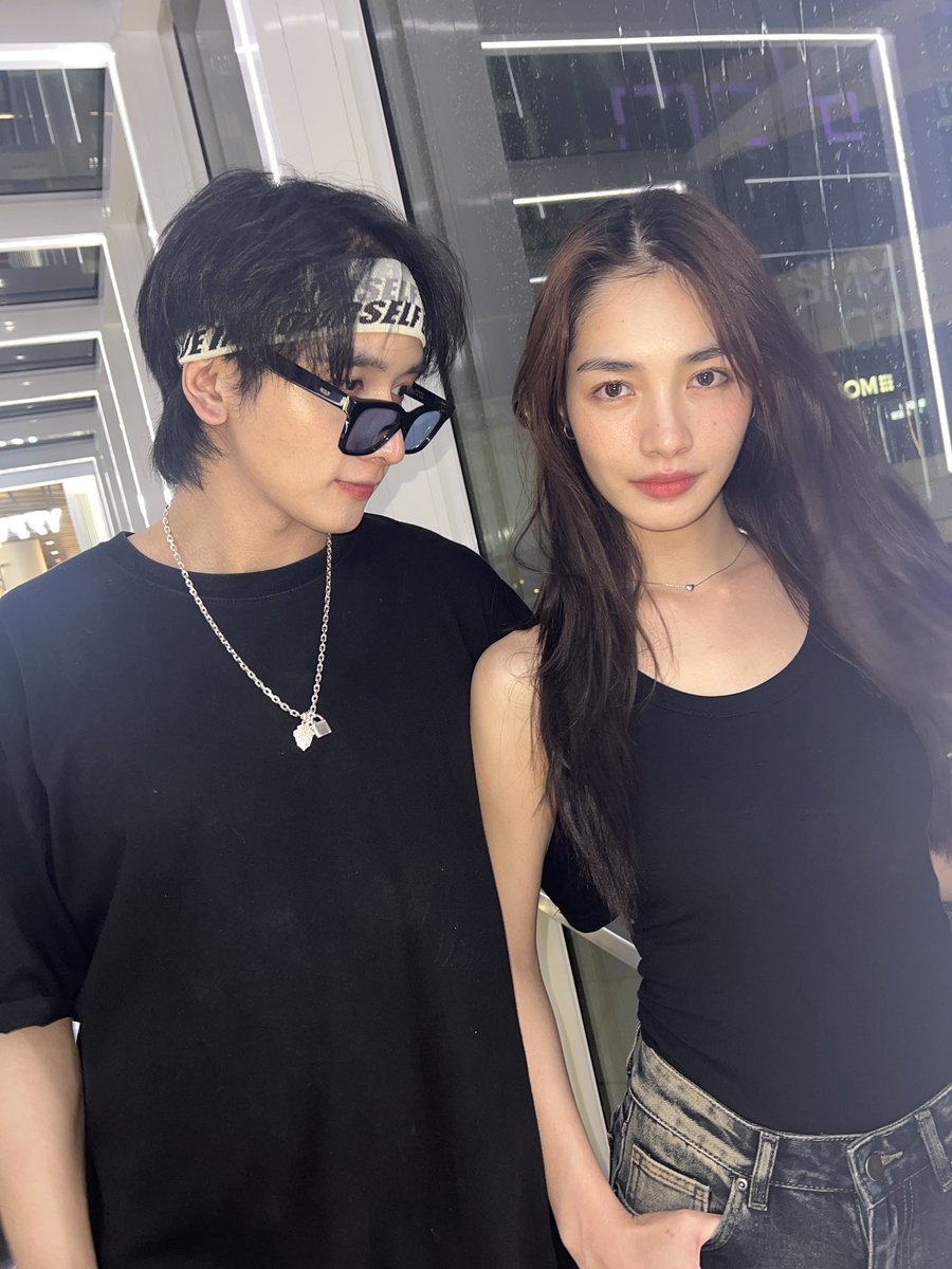 kongthappp's tweet photo. วัยรุ่นสยามฮะ 😎
@mintt_r 

KTP X MR
#PMวัยรุ่นสยามฮะ https://t.co/YjoeYj0yPA