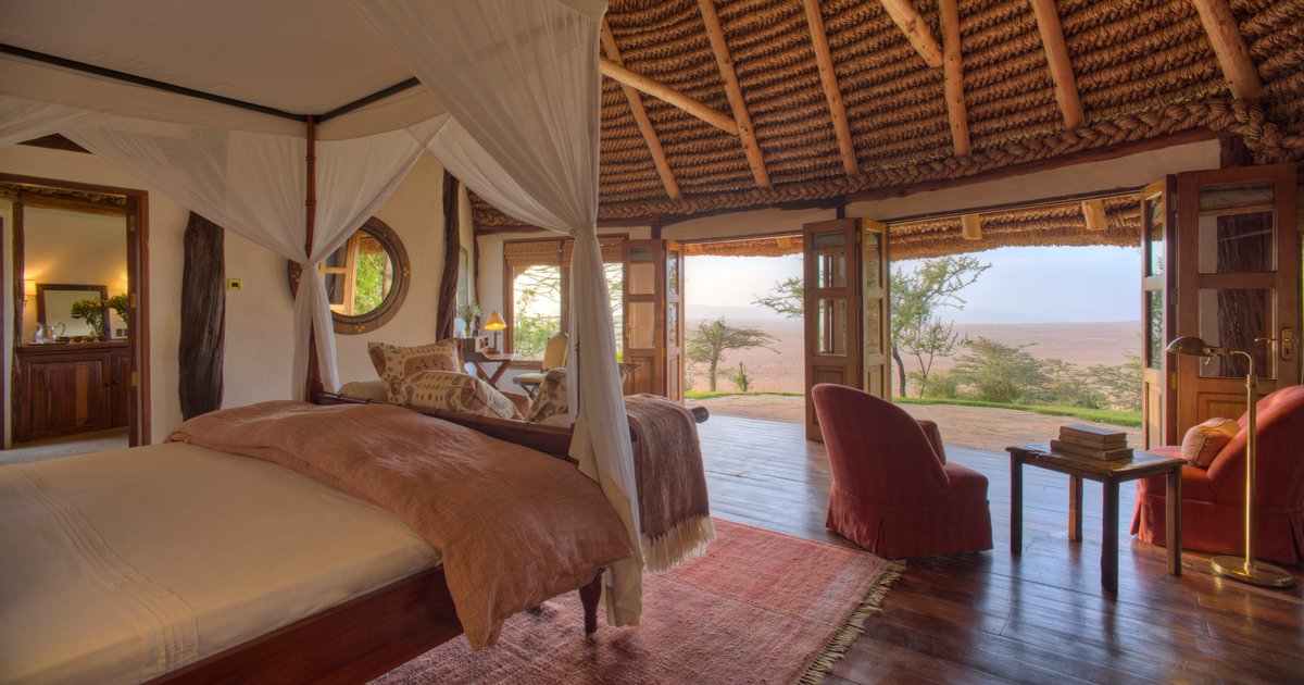 BontelSafaris's tweet photo. 🦏✨ Discover the magic of Elewana Kifaru House at the heart of the iconic Lewa Wildlife Conservancy! Wake up to breathtaking views, track rhinos on foot, and experience luxury like never before. 🌿🌅
#ElewanaCollection #LewaConservancy #WildlifeLuxury #AdventureAwaits https://t.co/yfuw7oX9ZI
