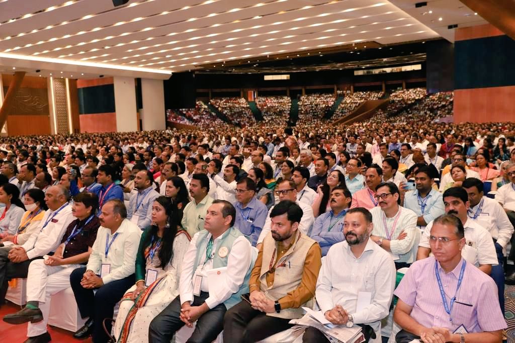 ajaymishrteni's tweet photo. गृह मंत्रालय द्वारा आयोजित चतुर्थ अखिल भारतीय राजभाषा सम्मेलन, दिल्ली https://t.co/5Pn3UQDKwg