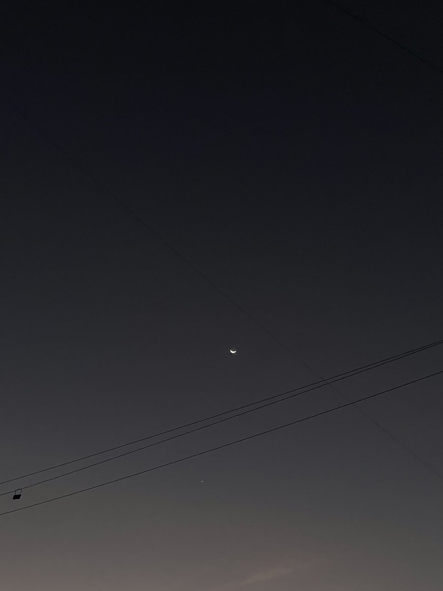my favourite thing to look at 🌙