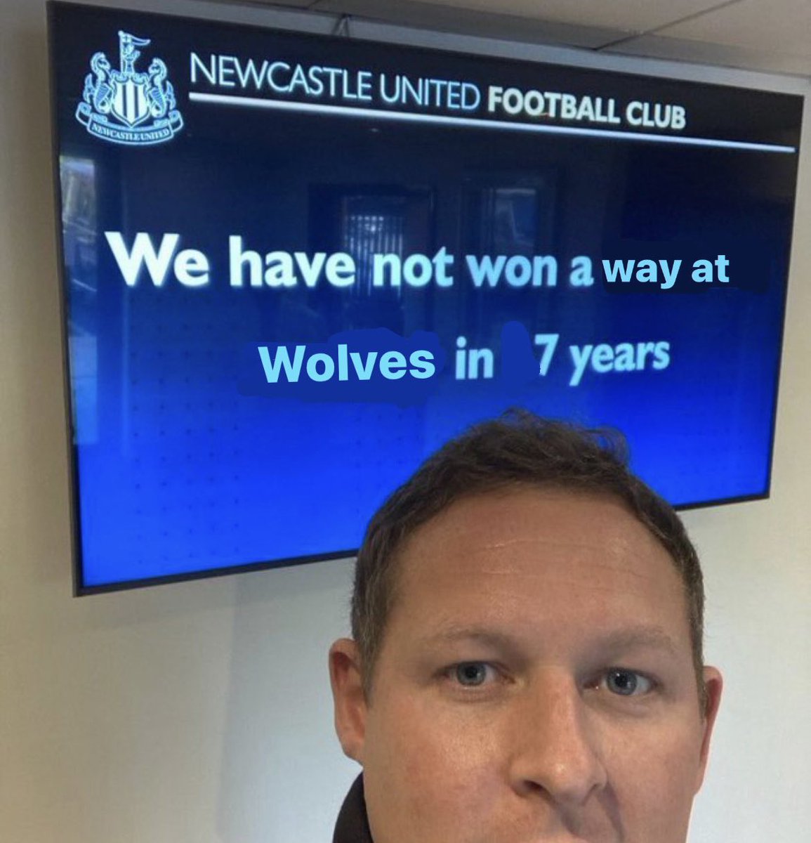 deadsubs's tweet image. Wolves away once again #HWTL