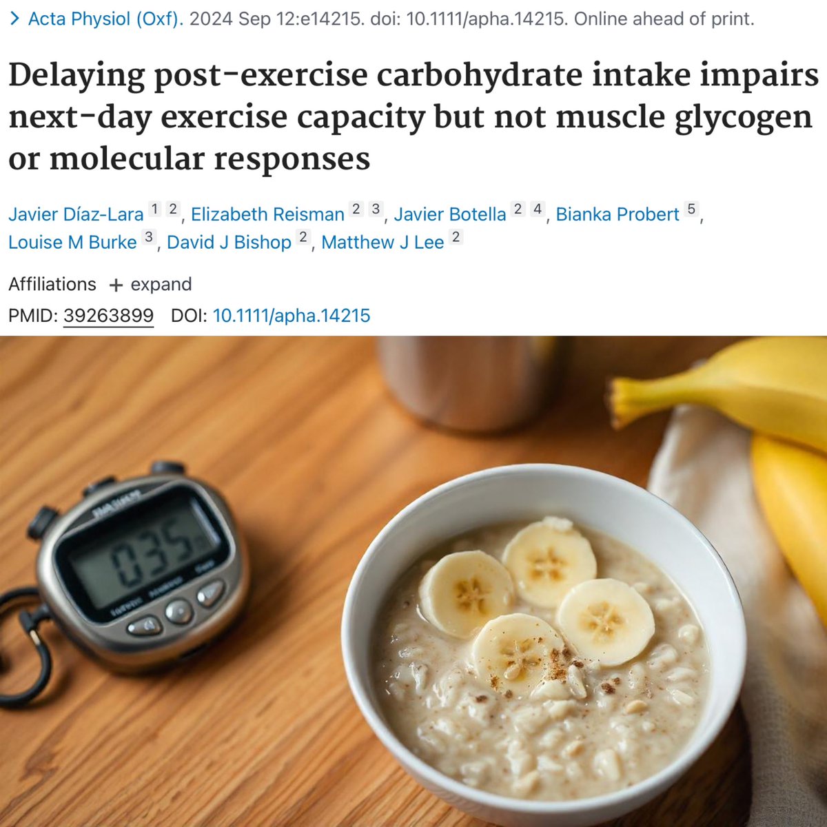 Delaying post-exercise carbohydrate impairs next day exercise capacity🚨

This new study compared…

⏱️Immediate carbohydrate (2.4 g/kg)
vs
⏳Delayed carbohydrate (+3 hrs)

…post-exercise refuelling protocols after high-intensity exercise in active males 🚴‍♂️ 

Total daily