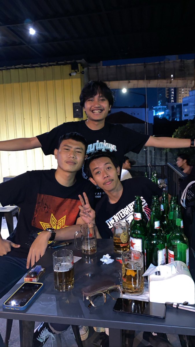 radit tweet media
