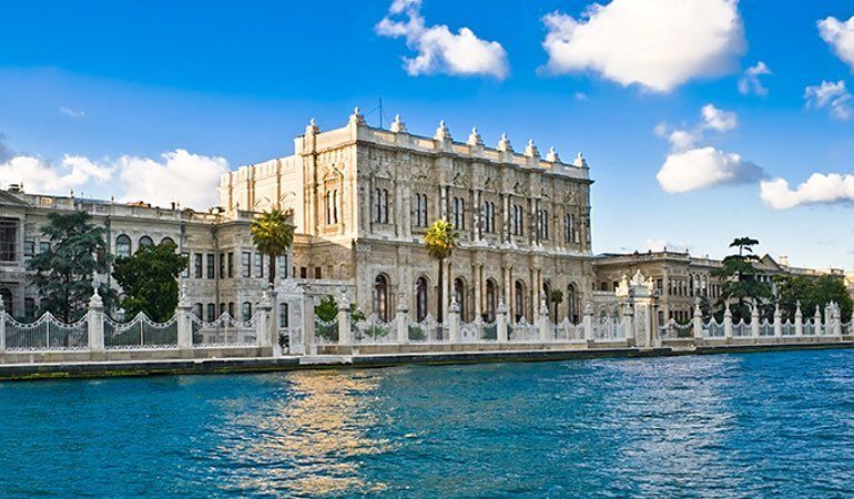Amhaltravel's tweet photo. عروض نار يلا نسافر مع  أمهال وكالة السفر الرائدة في المملكة العربية السعودية. نقدم لكم أفضل العروض والخدمات لرحلاتكم السياحية وعروض خاصة للشركات و الافراد. تابعونا لتكتشفوا المزيد! 
اتصلوا بنا على 0550467467
موقعنا: https://t.co/zUVf7ibjeF
#travel #traveling #saudiarabia #تأشيرة https://t.co/Of0wWggeoG