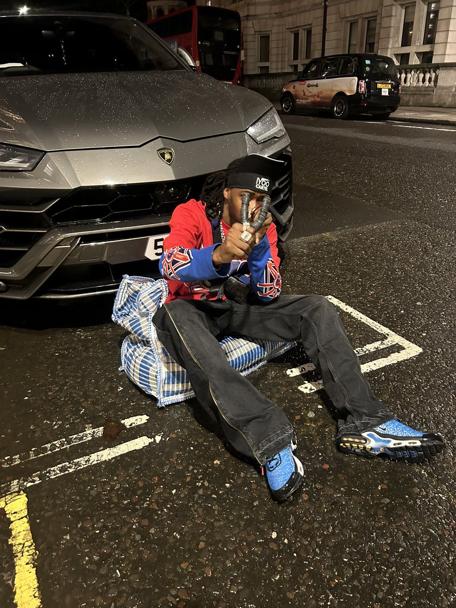 Iyoocartel (@iyoocartel_) on Twitter photo New Ogbe In London Drπ§p π¬π§π§
Available : iyoocartel.com
π : <a href="/jeriqthehussla/">jeriqthehussla</a> & <a href="/Knucks/">Knucks #NoDaysOff</a> New Ogbe In London Drπ§p π¬π§π§
Available : iyoocartel.com
π : <a href="/jeriqthehussla/">jeriqthehussla</a> & <a href="/Knucks/">Knucks #NoDaysOff</a>