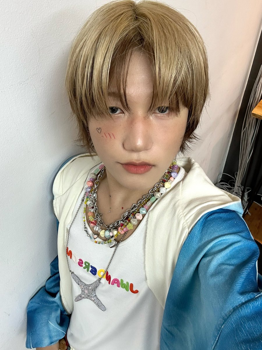 P1H_members's tweet photo. 🧊❄️💧🪼

#P1Harmony #JONGSEOB https://t.co/wO0XApDh06