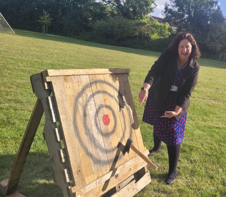 ecocoachcic's tweet image. 🪓 Last Thursday, we delivered axe &amp;amp; knife throwing at Spinney Primary for the staff! 🎯 Mr. Sayers led the session &amp;amp; it was a blast. Our mobile unit is available for your school or event—bring the fun to you! 🌱 Get in touch for more info. #AxeThrowing #EcoCoach #TeamBuilding 🪓