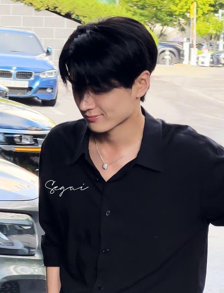 Rahma_1211's tweet photo. #JAY https://t.co/7h0WkvMSyY