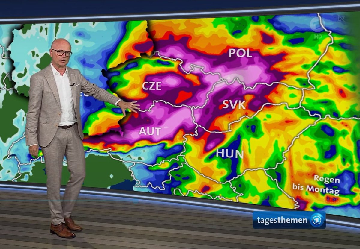 permanick's tweet photo. This is normal.
We've always had multiple historic floods every month.
We don't need to restore water cycles at all. 
This is fine.
#flood #hochwasser https://t.co/fvYObEIvqJ