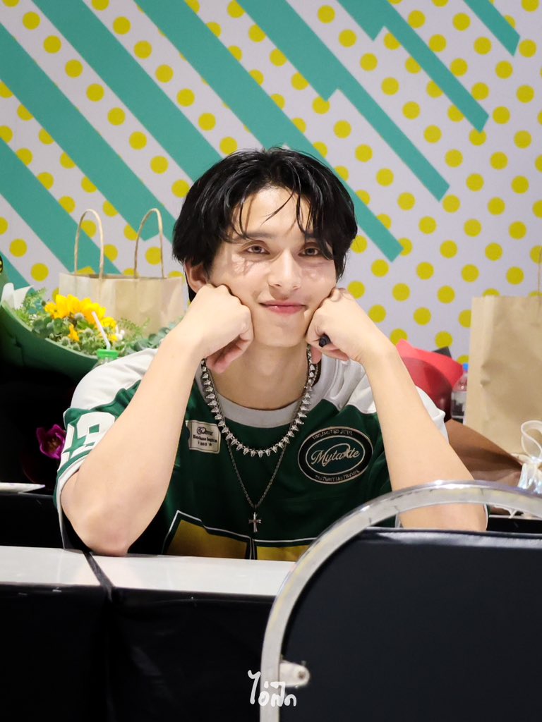 aipedkabb's tweet photo. พี่เคนตุวเร้กนิดเดวเองวันนิ้🥺🤏🏻🤏🏻

#Ken2PRIMETIME #PRIMETIMEth
#PRIMETIME_TimeToLove_Fansign https://t.co/kv6xwLzumh