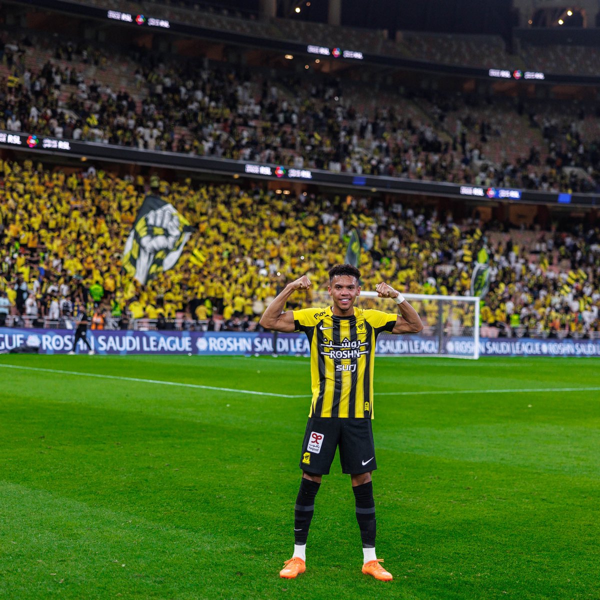 جمهور شريكنا #الاتحاد، الليلة ليلتكم تملوا #الجوهرة!

لكم منا تذاكر ذهبية أو فضية لمباراة اليوم #الاتحاد_والوحده_60_الف 
1️⃣ تابعونا
2️⃣ علقوا على هذي التغريدة بهاشتاق #فلو_مع_الاتحاد مع صورة اتحادية

الفائزين بنعلنهم الساعة 5 مساءً👏