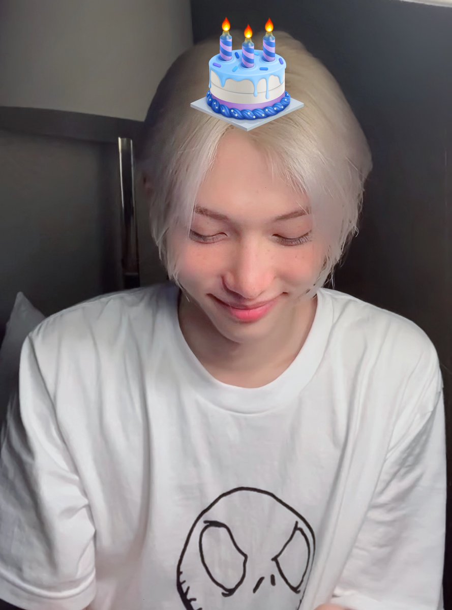 용보기 마싯는 거 잔뜩 먹구 행복하길⸝ ⸝ ⸝
.         へ   ♡   ╱|、
   ૮  -   ՛ )      (`   -  7
     /   ⁻  ៸|       |、⁻〵
乀 (ˍ, ل ل      じしˍ,)ノ