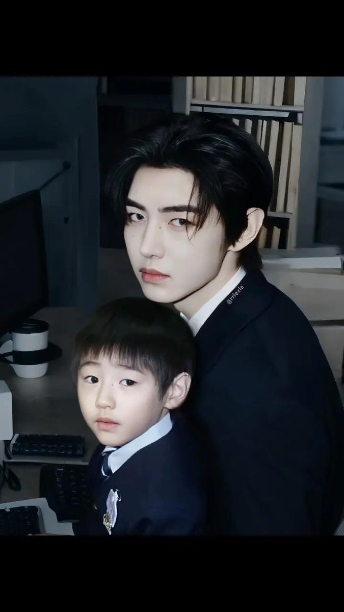 berrygooods's tweet photo. Berasa kyk anak sma bapaknya 😭 https://t.co/lFWbP90thB