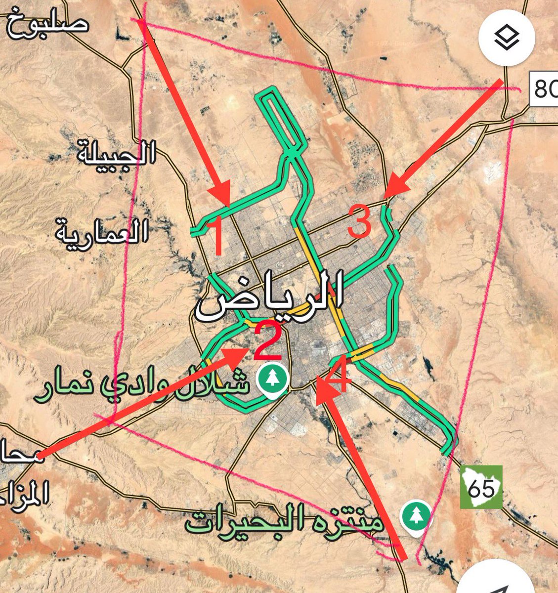 arac433's tweet photo. من أهم أسباب الإختناقات المرورية بمدينة الرِّياض

أنَّ(الشاحنات) تصبُّ عليها من 4 إتجاهات مختلفة  مخترقة المملكة كلها من الشمال للجنوب
ومن الشرق للغرب:

1- الشاحنات القادمة من القريات وحائل والقصيم والمجمعة وسدير والمدينة أو العكس متجهة لجنوب الرياض تعبر طريق الملك فهد.

2- الشاحنات القادمة من مكةوجدة قاصدة الدمام أو العكس تعبر طريق (خريص).

هذا الوضع سبب إختناقات مرورية لطرق الرياض وخاصة طريق الرياض الدائري والطرق المشار إليها كما تستخدم هذه الطرق حافلات وسيارات المسافرين من شرق المملكة لغربها ومن شمالها لجنوبها 

الحل المقترح:

تنفيذ 4 (محوِّلات) لحركة الشاحنات والمسافرين (ترانزيت) دون الدخول لطرق الرياض
وهذا سيقلِّص من الإختناقات في الرياض بشكل ملحوظ‼️