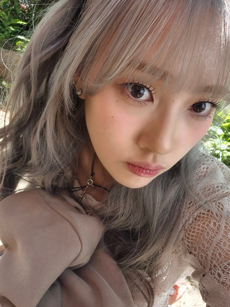 CSR_offcl's tweet photo. 얼빡 사진 투척

#첫사랑 #CSR #금희 #GEUMHEE https://t.co/qU3Rb0eFjq