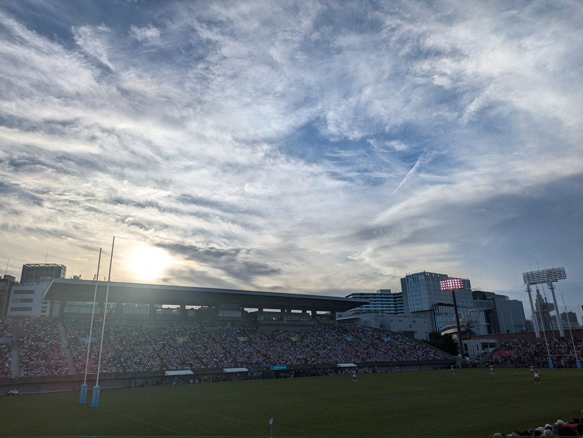 Peruna_kissa's tweet photo. 熱かった〜！
#秩父宮ラグビー場 #rugby #PacificNationsCup https://t.co/7S5uiRFjPW