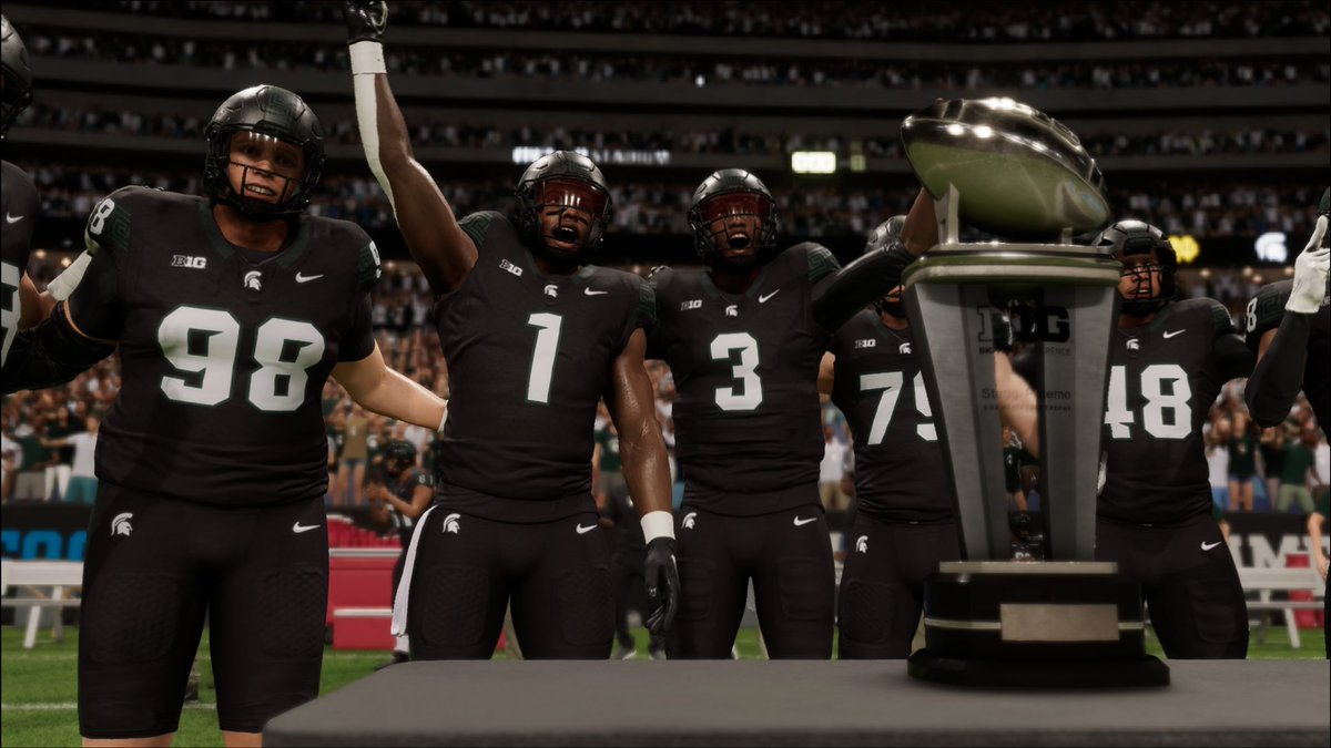 OfficialSoJaygo's tweet photo. Belt to ass wit the Backup QB in. #FourFoFour https://t.co/HiEeW5Gdnc