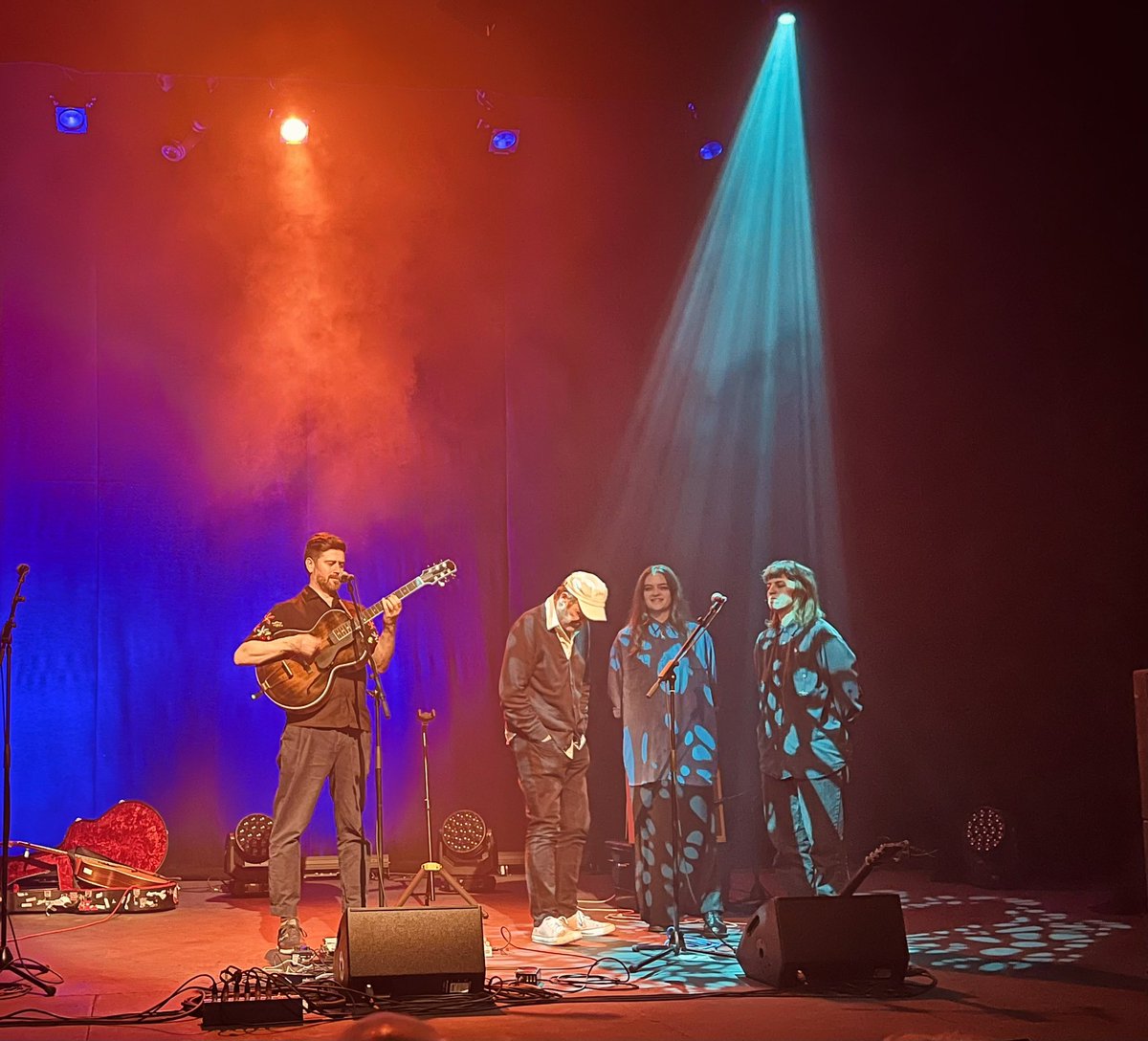 Fergus Neville tweet media