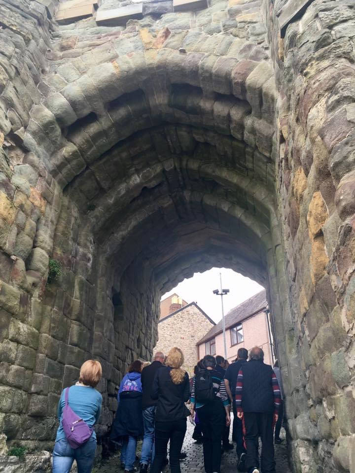 #DrysauAgored2024 #OpenDoors2024
📍Dinbych / Denbigh

🗓️20-22 Medi/September 2024

👉 visitdenbigh.co.uk/discover-denbi…

📞01745 816313 i gofrestru ar gyfer teithiau a’r ddarlith / to book the tours and lecture